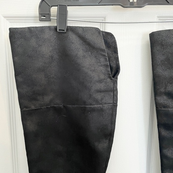 Report I 10 - Picture 9 of 12